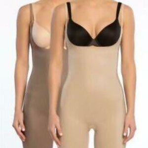 SPANX Medium Control "Reversible" Bodysuit - Dual Colour: Light Beige and Taupe